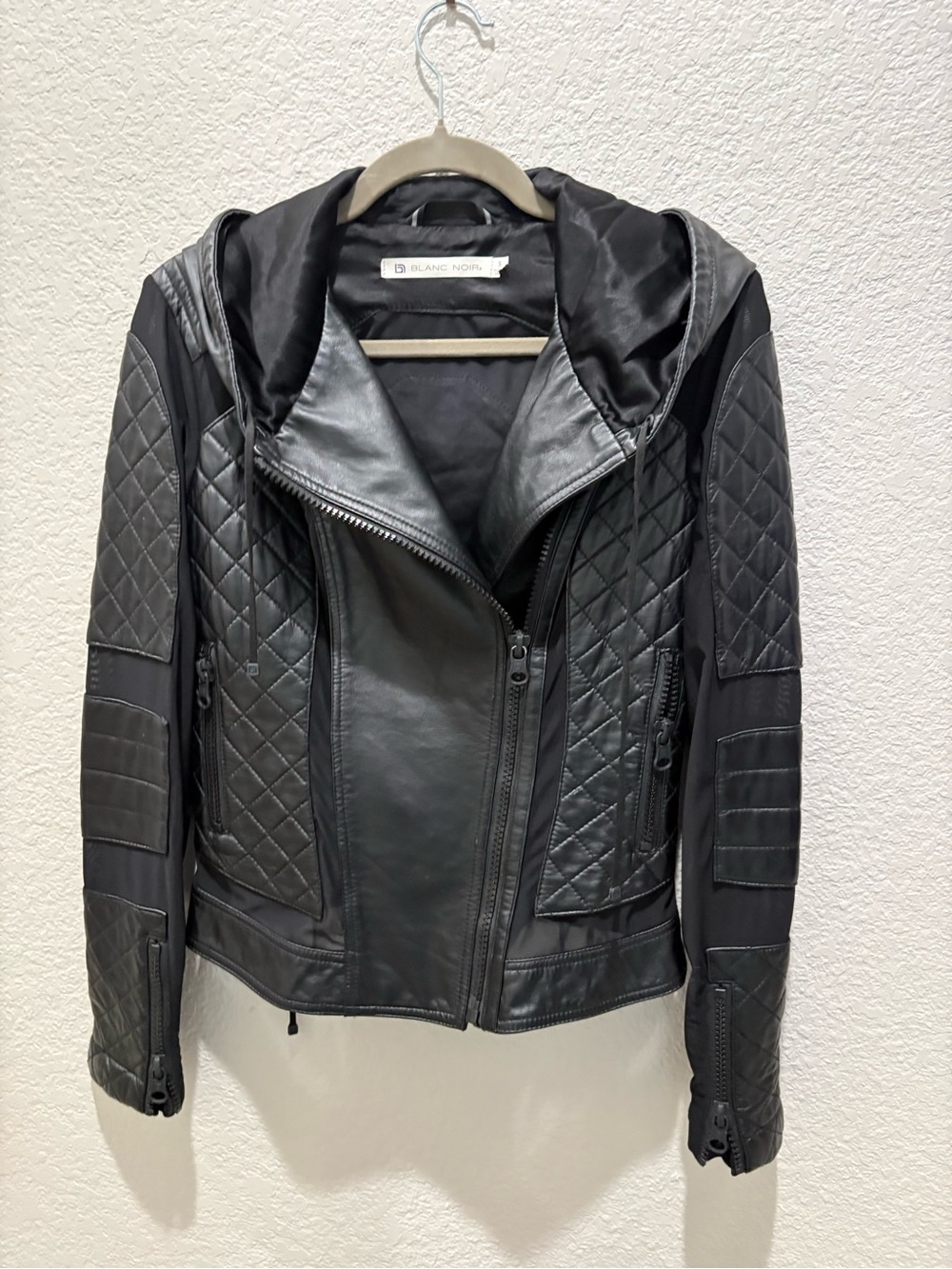 Blanc Noir Voyage Hooded Leather Moto Jacket - Black - Size Small (Like New)